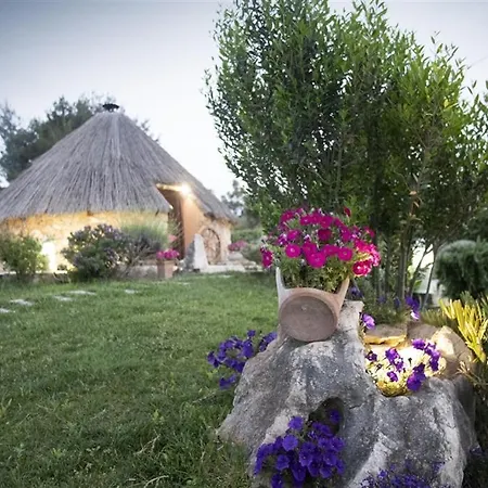 Pinnetta Sarda * Codrongianos